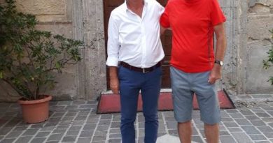 I francesi di Toulon visitano il centro storico di Avigliano: passi in avanti per il gemellaggio I francesi di Toulon visitano il centro storico di Avigliano: passi in avanti per il gemellaggio