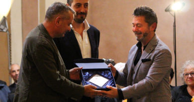 A Massimo Manini il Nicola Marrone: “Orgoglioso per quanto stiamo facendo alla Foresta Fossile” A Massimo Manini il Nicola Marrone: “Orgoglioso per quanto stiamo facendo alla Foresta Fossile”