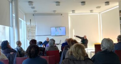 Il professor Maccaglia spiega la figura della donna nel Medioevo: lezione all’Unitre Il professor Maccaglia spiega la figura della donna nel Medioevo: lezione all’Unitre