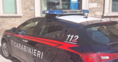 Montecastrilli, 46 enne si barrica in casa: irruzione dei Carabinieri per bloccarlo