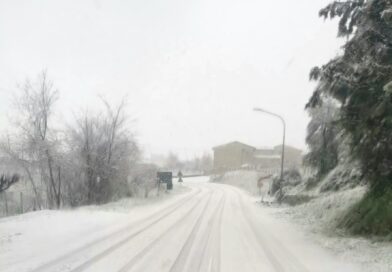 Maltempo, neve su tutta la provincia di Terni e scuole chiuse in alcuni comuni