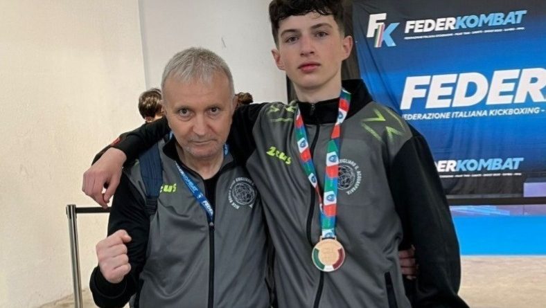 Kickboxing: Valerio Sinarezi brilla ai campionati italiani di Jesolo